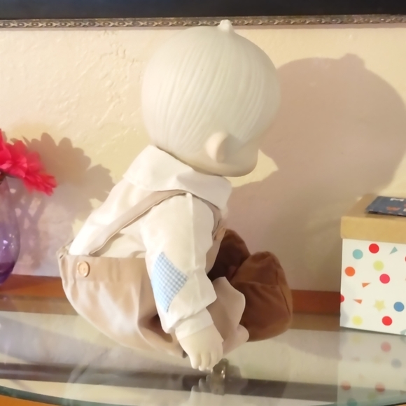 Vintage 1981 Big Precious Moments Enesco Porcelain Mikey Doll 17" Tall😍 - Picture 6 of 15